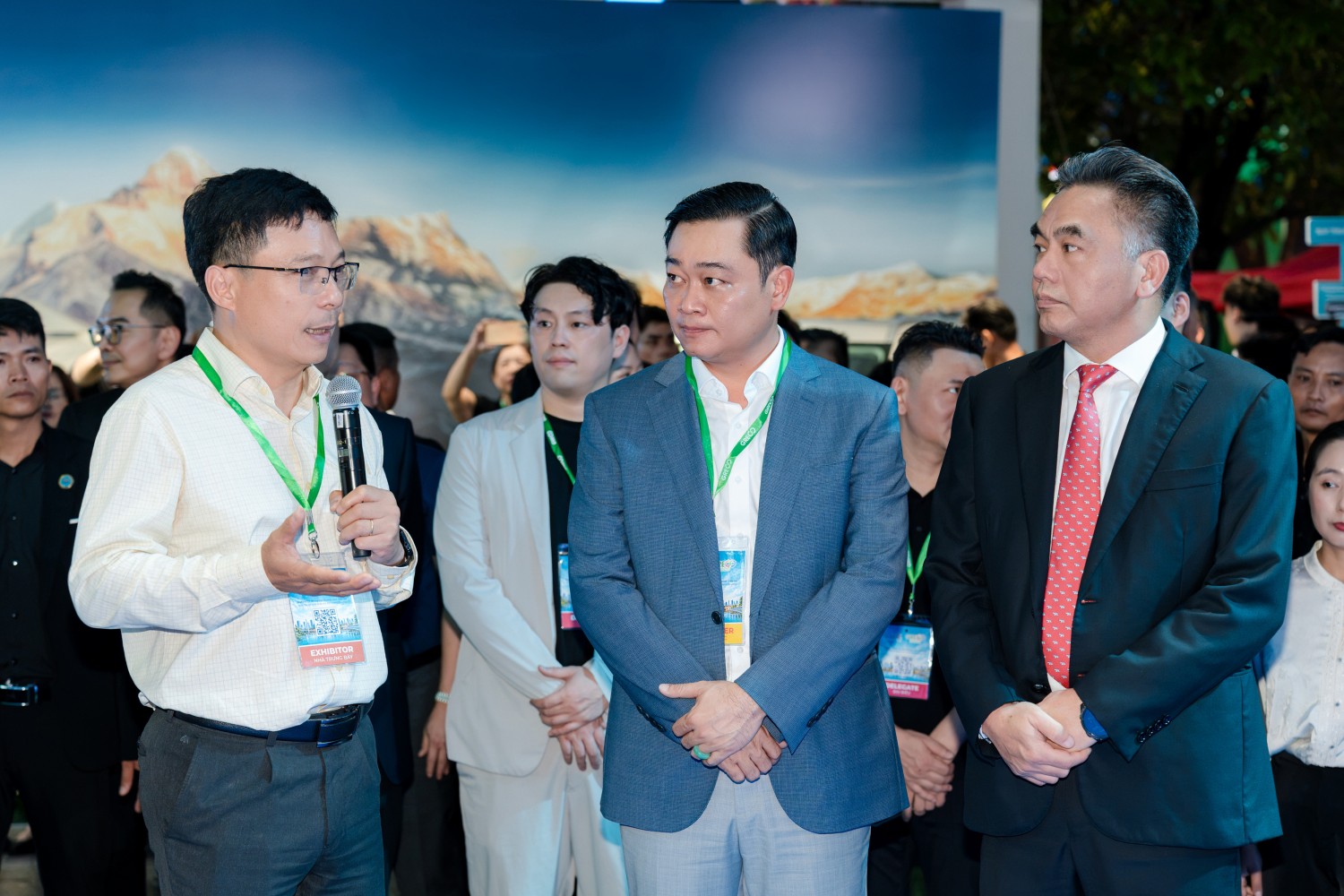 PV GAS khai trương Không gian triển lãm “Tiếp sức cho một Việt Nam chuyển mình” PV GAS khai trương Không gian triển lãm “Tiếp sức cho một Việt Nam chuyển mình”