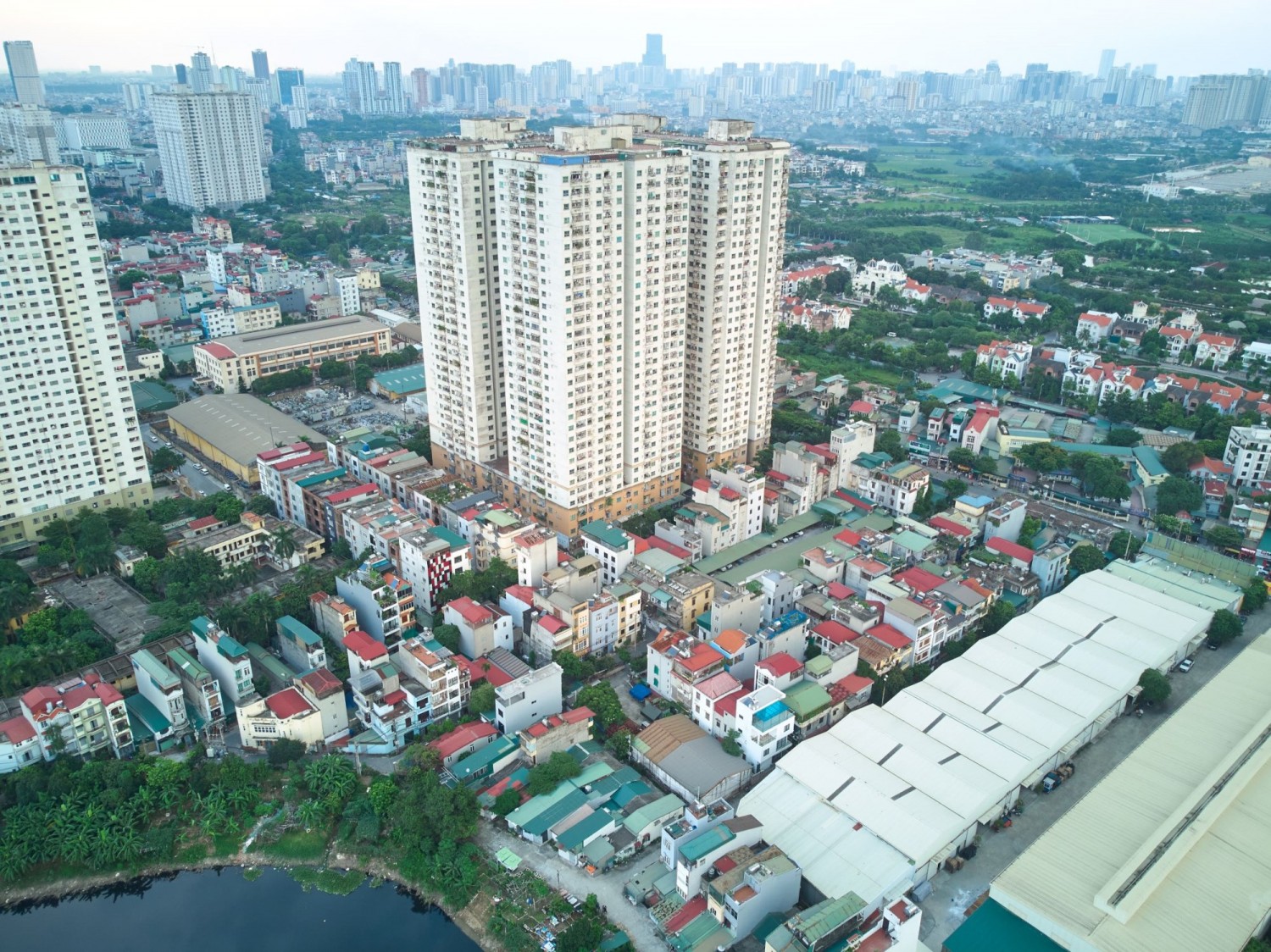 Hà Nội thông qua cơ chế đặc thù xử lý 12 dự án vi phạm của Mường Thanh Hà Nội thông qua cơ chế đặc thù xử lý 12 dự án vi phạm của Mường Thanh