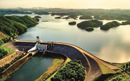 Cùng chịu tác động El Nino, doanh nghiệp thủy điện "kẻ lãi, người lỗ"