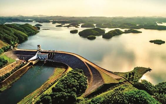 Cùng chịu tác động El Nino, doanh nghiệp thủy điện Cùng chịu tác động El Nino, doanh nghiệp thủy điện