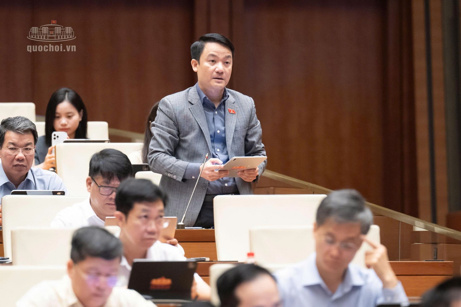 Sửa Luật Đất đai: Đại biểu đề nghị minh bạch định giá, hài hòa lợi ích các bên Sửa Luật Đất đai: Đại biểu đề nghị minh bạch định giá, hài hòa lợi ích các bên