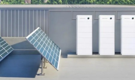 Pin lưu trữ giúp người dùng giảm áp lực chi phí khi áp giá điện theo giờ