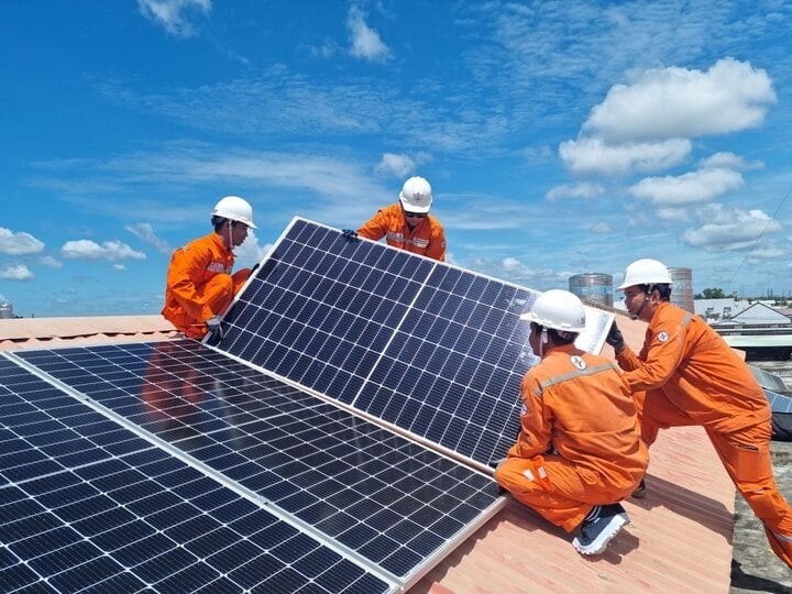 Tin tức nổi bật ngày 29/10: Sáu nhóm đối tượng được giảm 50% phí khai thác dữ liệu tổng hợp quốc gia
