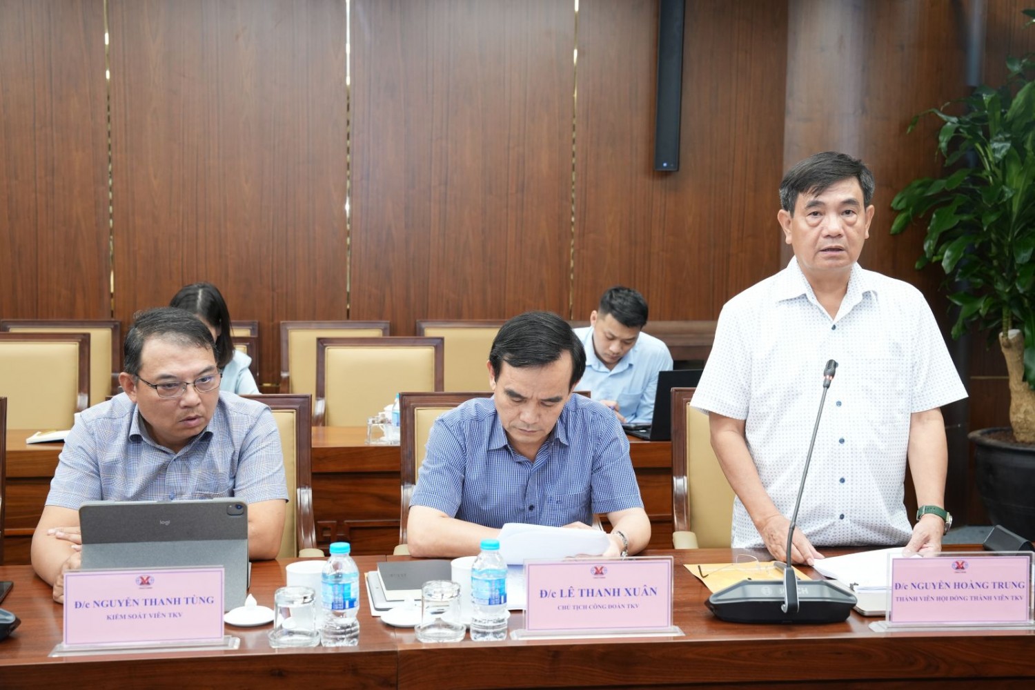 Tổng doanh thu 10 tháng của TKV tăng trưởng 15% TKV tăng trưởng doanh thu 10 tháng 2026