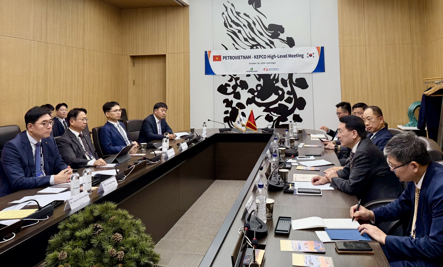 PETROVIETNAM kết nối công nghệ và nguồn lực cho phát triển công nghiệp điện hạt nhân PETROVIETNAM kết nối công nghệ và nguồn lực cho phát triển công nghiệp điện hạt nhân
