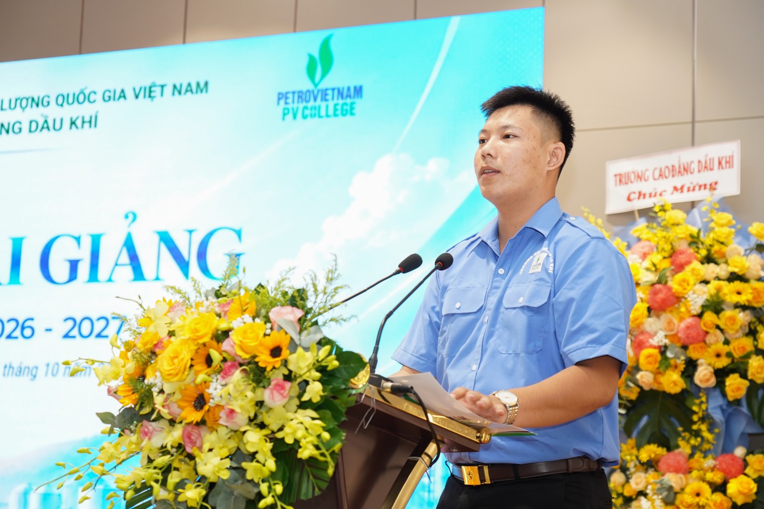 PVCollege trao bằng tốt nghiệp và khai giảng năm học 2026-2027 PVCollege trao bằng tốt nghiệp và khai giảng năm học 2026-2027
