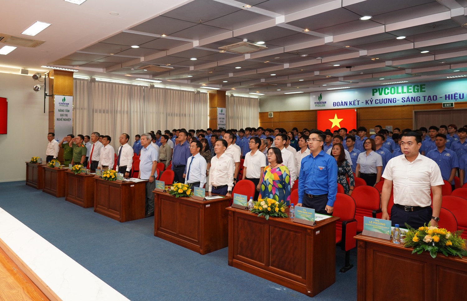 PVCollege trao bằng tốt nghiệp và khai giảng năm học 2026-2027 PVCollege trao bằng tốt nghiệp và khai giảng năm học 2026-2027