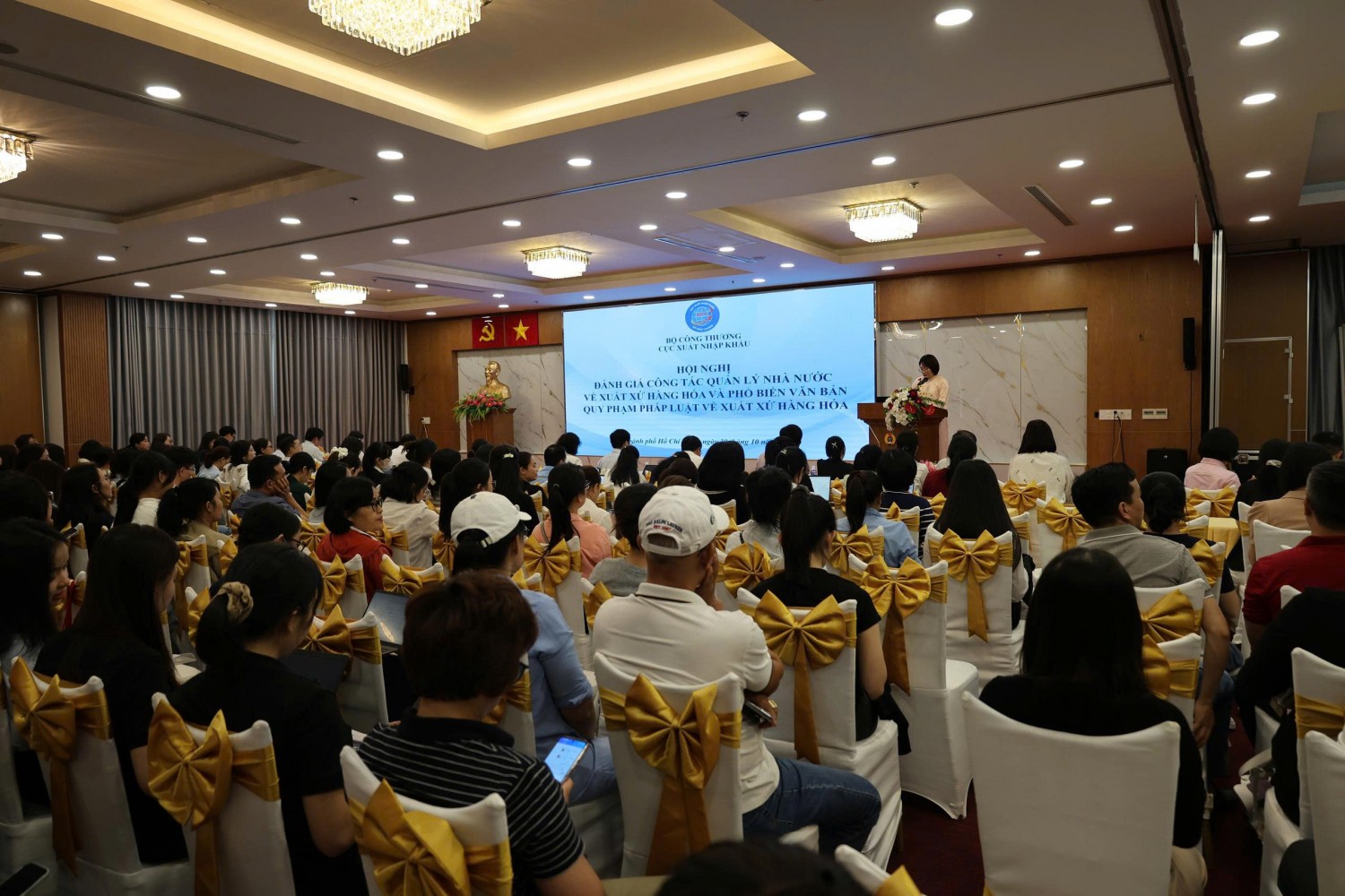 Bộ Công Thương phổ biến quy định mới về xuất xứ hàng hóa sản xuất trong nước