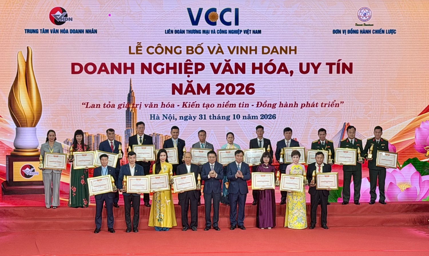 Agribank - Top 20 doanh nghiệp văn hóa uy tín có xếp hạng cao nhất năm 2026 Agribank - Top 20 doanh nghiệp văn hóa uy tín có xếp hạng cao nhất năm 2026