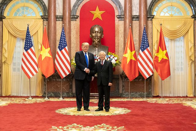 Những nụ cười Việt Nam qua lăng kính của nhiếp ảnh gia Nhà Trắng nhung nu cuoi viet nam qua lang kinh cua nhiep anh gia nha trang