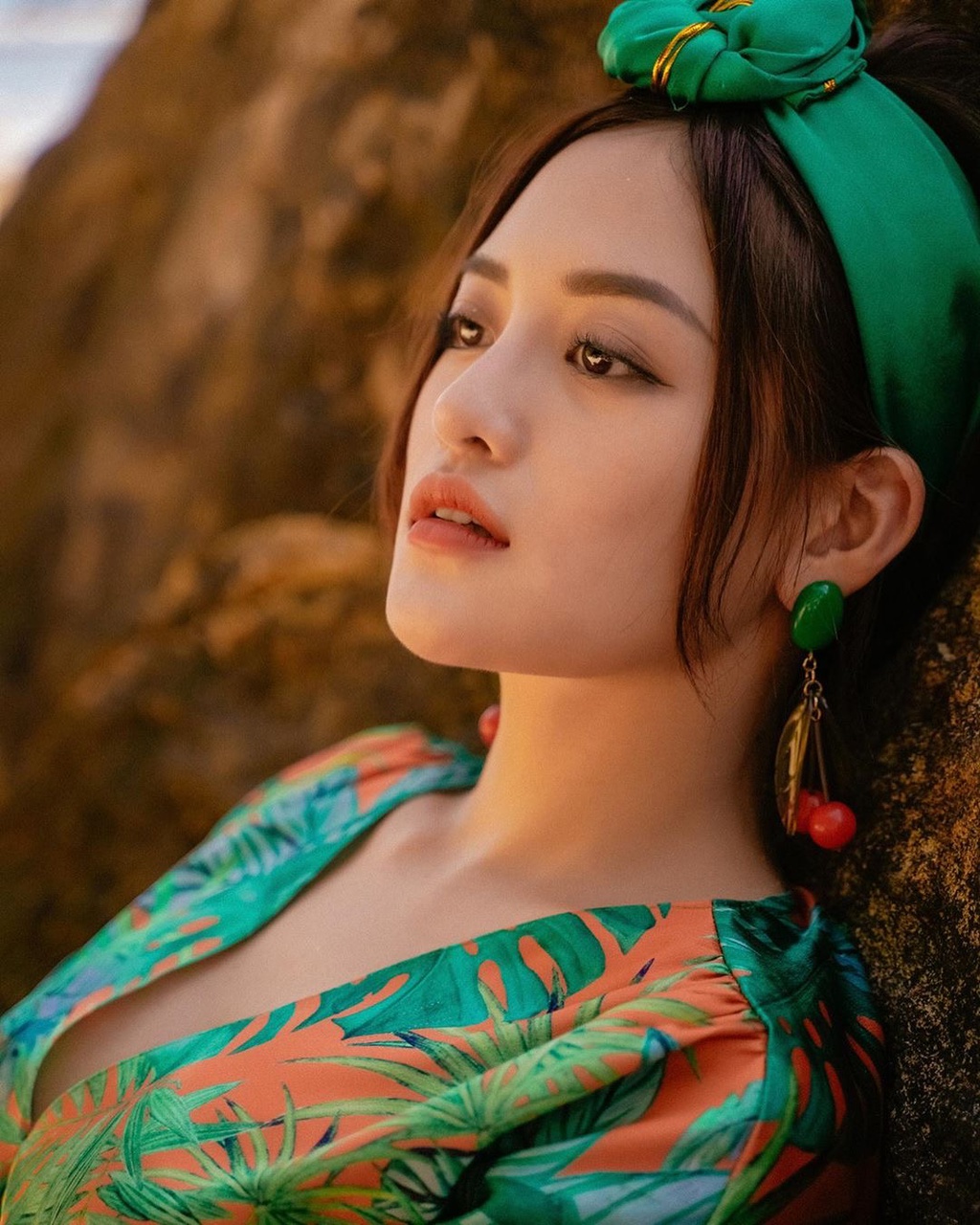 sao viet ngay 32 thuy anh tuoi 25 chuong khoe voc dang sexy