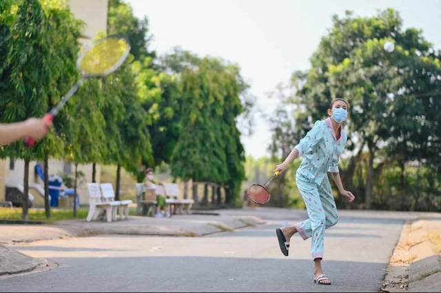 Sao Việt ngày 25/3: Phạm Đức Huy có bạn gái mới siêu nóng bỏng, là nữ giám đốc? sao viet ngay 253 pham duc huy co ban gai moi sieu nong bong la nu giam doc
