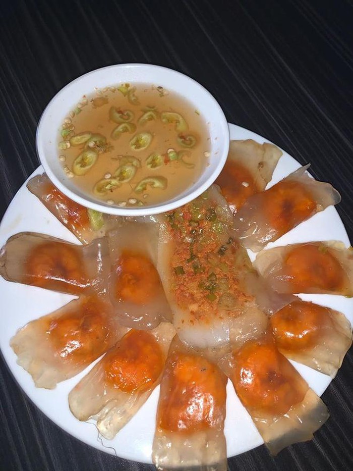 Sao Việt ngày 25/3: Phạm Đức Huy có bạn gái mới siêu nóng bỏng, là nữ giám đốc? sao viet ngay 253 pham duc huy co ban gai moi sieu nong bong la nu giam doc