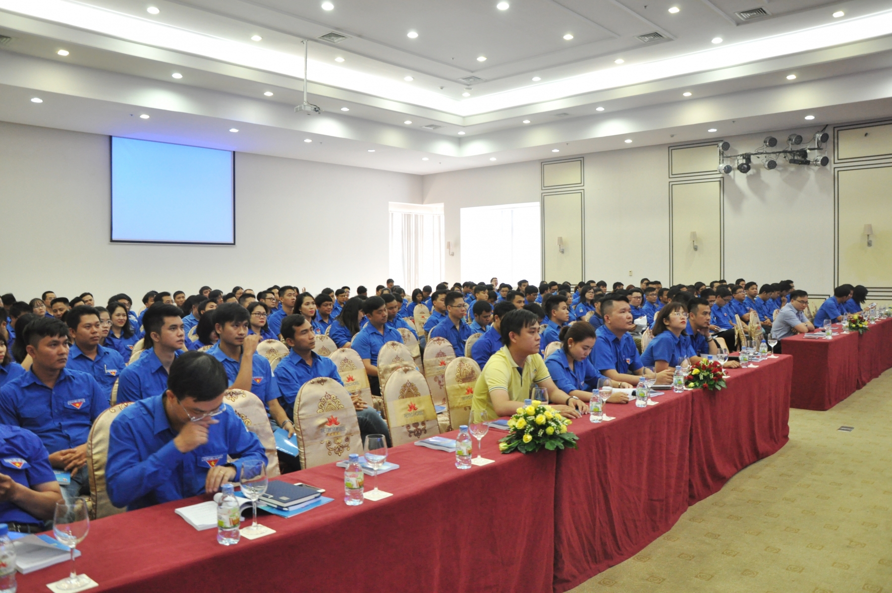 doan thanh nien pvn to chuc hoc tap quan triet nghi quyet dai hoi doan cac cap