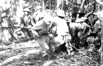 “Nhờ anh nói với cha mẹ em ở nhà: Em đã chiến đấu và hi sinh ở Điện Biên!”