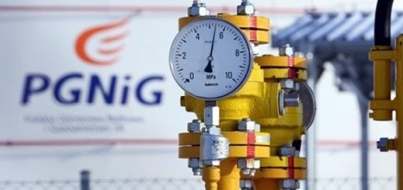 ba lan gay suc ep doi no 15 ty usd tu gazprom