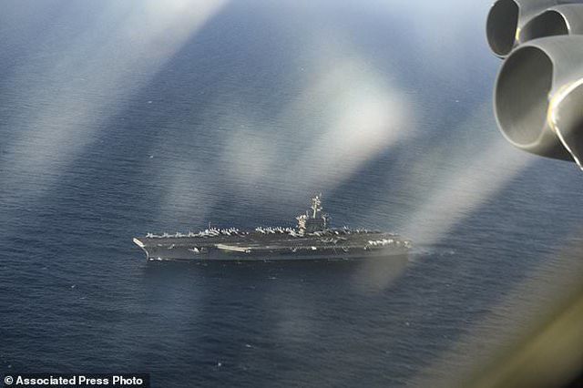 b 52 tau san bay my tap tran mo phong tan cong sat iran