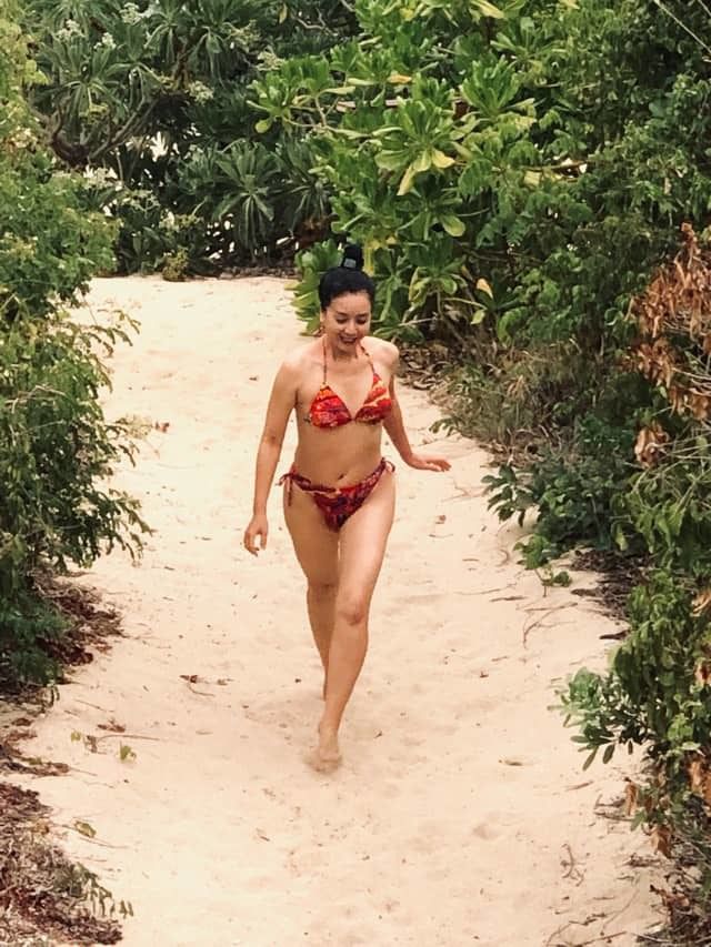 sao viet ngay 27 nghe si chieu xuan dien ao tam khoe than hinh thon gon o tuoi 52
