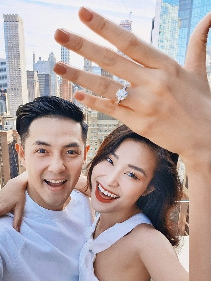 sao viet ngay 97 huyen my deo trang suc hon mot ty dong di su kien