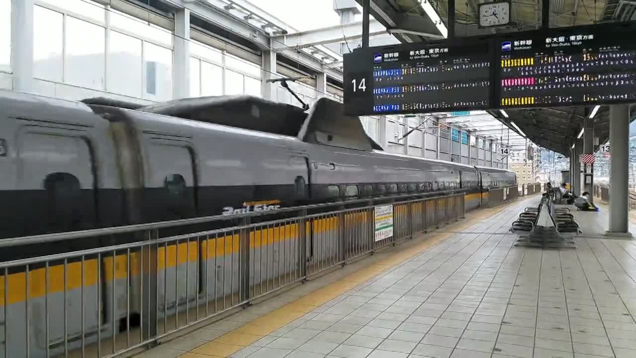 Đường sắt cao tốc Bắc - Nam tốc độ 350 km/h, chuyên gia kinh tế: Tôi không dám đi!