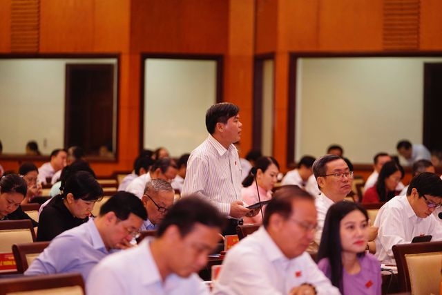 giam doc cong an tphcm tin dung den da giam