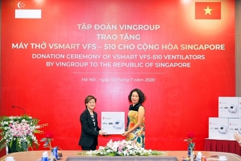 Vingroup trao tặng 1.000 máy thở cho Nga, Ukraine và Singapore