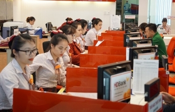 Nhân viên ngân hàng nào kiếm tiền tốt nhất?