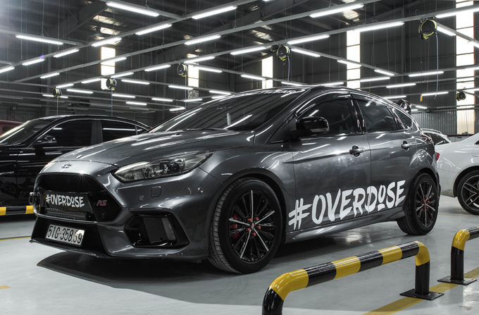 ford focus cua dan choi sai gon nang cap voi goi do 100 trieu