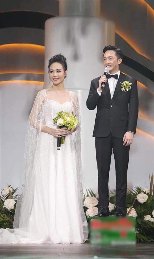 sao viet ngay 18 mc cat tuong hung ho vong 1