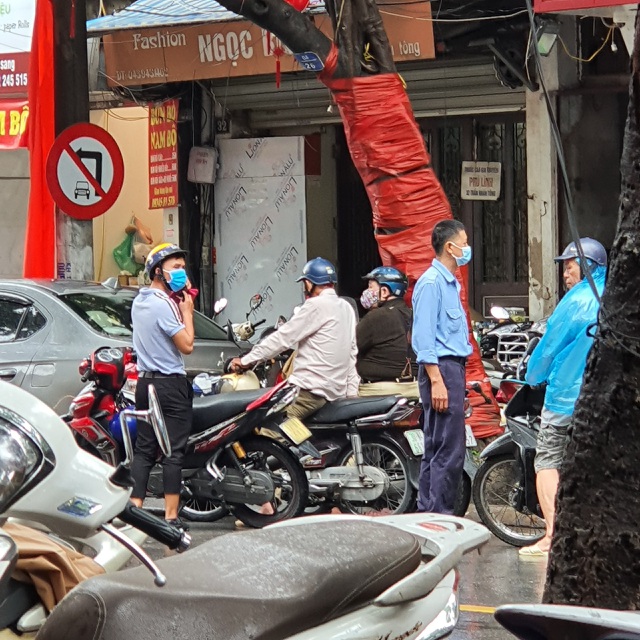 dan doi mua di ban bao ve khe ne khieng chuc bao vang di cat
