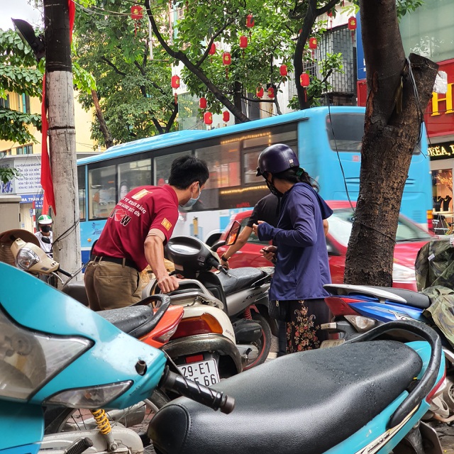 dan doi mua di ban bao ve khe ne khieng chuc bao vang di cat