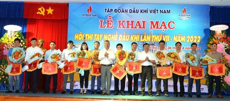 Phát hiện và tôn vinh những người thợ giỏi