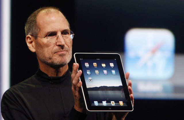 apple duoi thoi tim cook khi loi nhuan dat tren tat ca