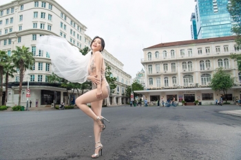 Sao Việt ngày 16/9: Sĩ Thanh - sự nghiệp mờ nhạt, tai tiếng mặc phản cảm và dùng hàng nhái