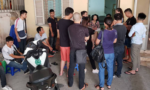 giao hang nhanh canh tranh khoc liet