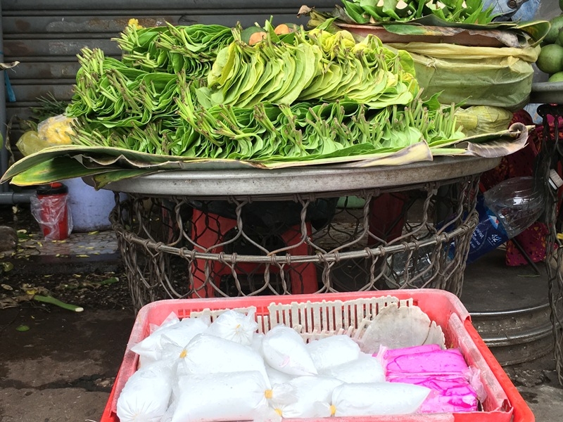 tam su buon cua nguoi ban trau cau hon nua the ky o sai gon