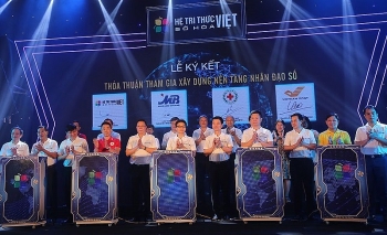 Phó Thủ tướng Vũ Đức Đam dự lễ ra mắt hai dự án của Đề án Hệ tri thức Việt số hóa