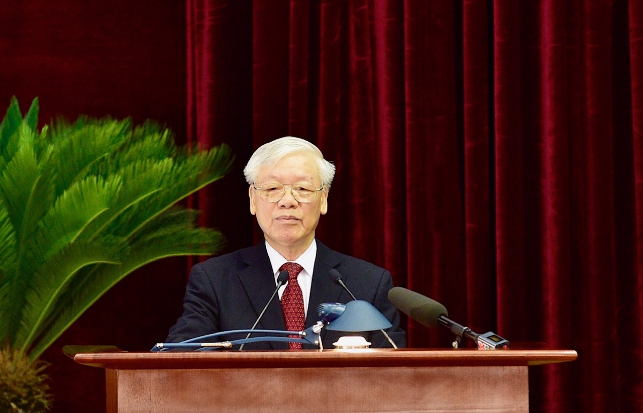 Trung ương xem xét, thảo luận 2 văn kiện quan trọng trình Đại hội XIII