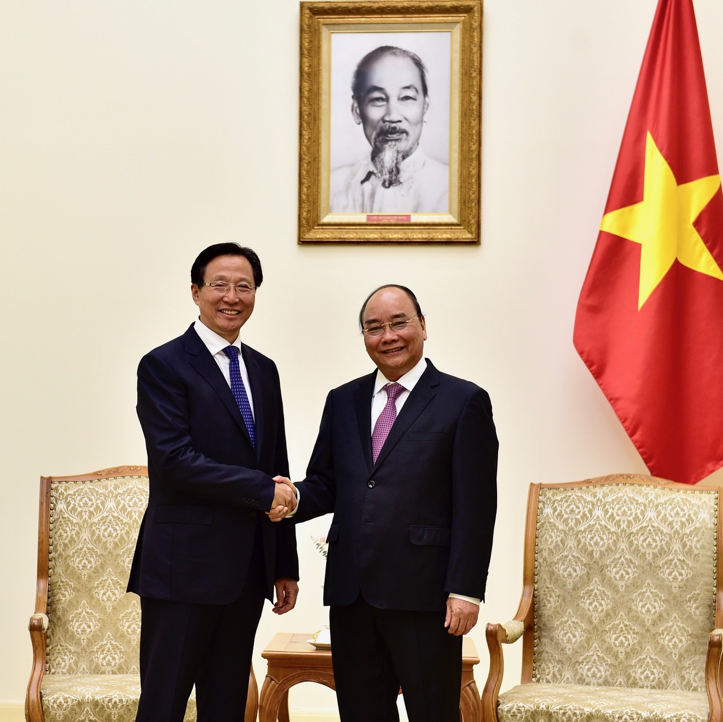 thu tuong nguyen xuan phuc tiep bo truong nong nghiep nong thon trung quoc
