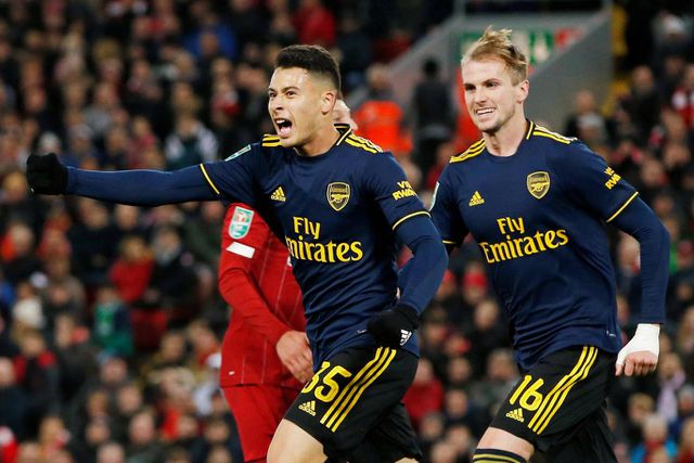 liverpool 5 5 arsenal penalty 5 4 mua ban thang o anfield