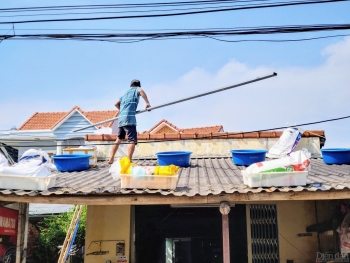 Trong cơn cuồng phong của bão số 9: Chỉ mong bình yên cho đồng bào!