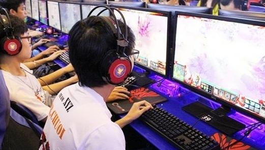 Thư của người bố gửi con trai ham trò chơi điện tử