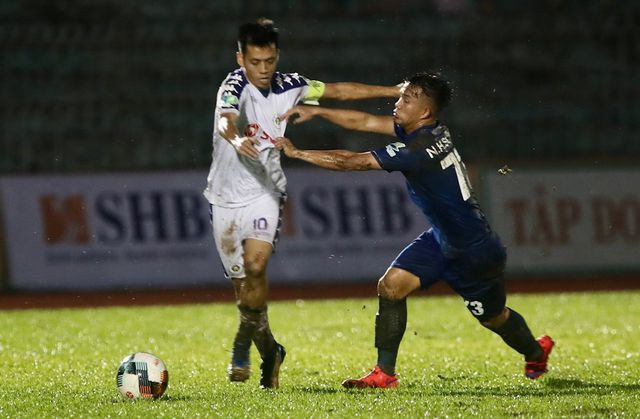 chuyen cua van quyet va chieu khich tuong cua gioi bong da thai lan