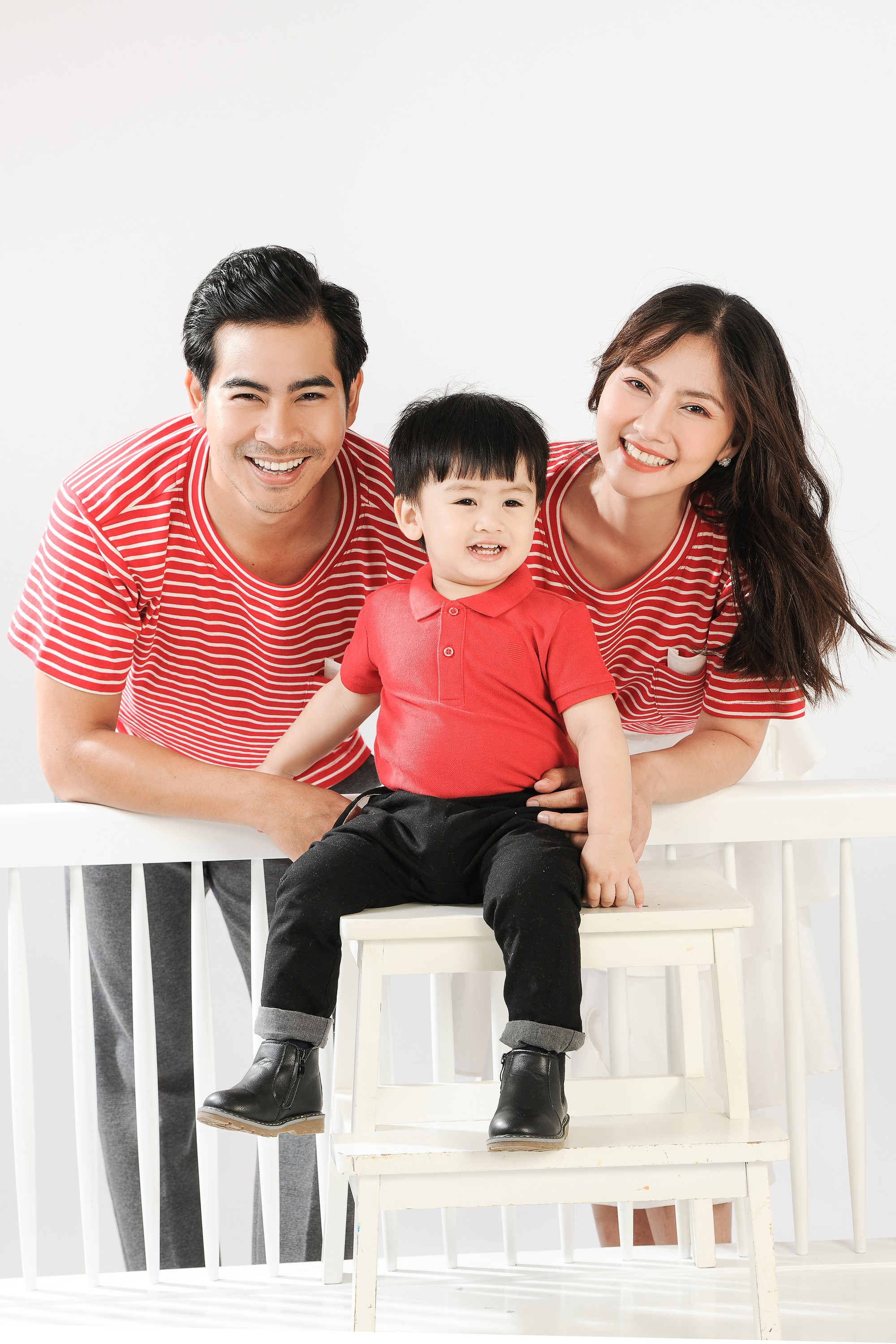 sao viet ngay 1311 tim truong quynh anh lo hinh anh cung nhau di mua sam ro tin tai hop