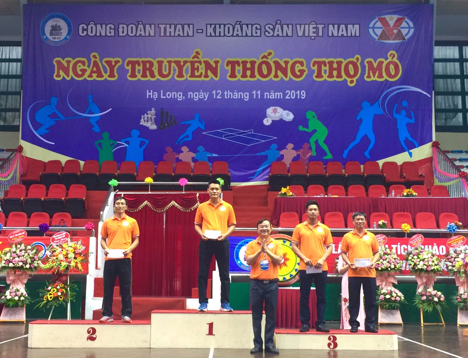Quacontrol giành nhiều thành tích trong "Ngày truyền thống thợ mỏ năm 2019" quacontrol gianh nhieu thanh tich trong ngay truyen thong tho mo nam 2019