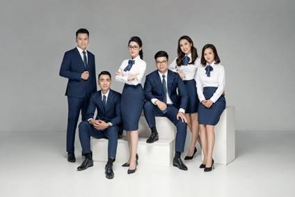 Đồng phục hay cuộc đua làm thương hiệu tinh tế của các ngân hàng Việt