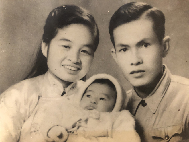 bac si quan y chong benh sot ret nam 1947