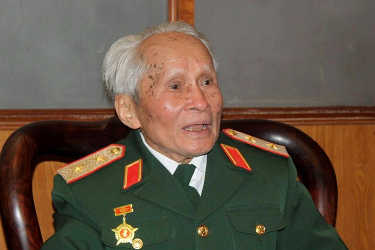 Quân đội luôn đặt dưới sự lãnh đạo của Đảng thì chúng ta không sợ gì cả - 1