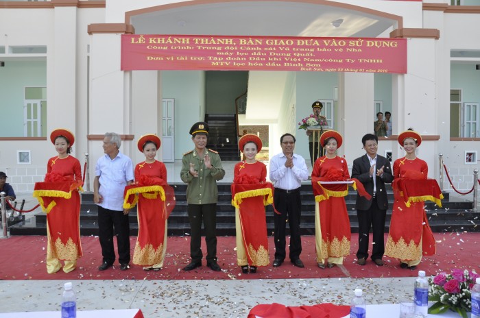 khanh thanh tru so trung doi canh sat co dong bao ve nmld dung quat