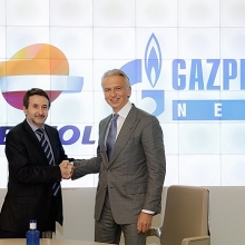 gazprom neft schlumberger ky thoa thuan hop tac trong cong nghe dia vat ly gieng khoan